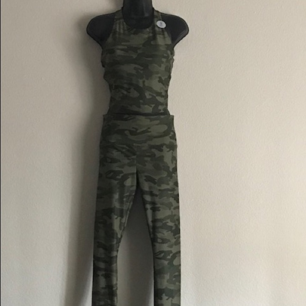 Jogging suit